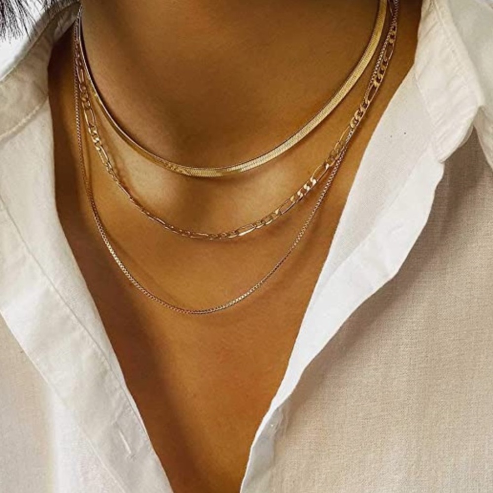 Layered necklace